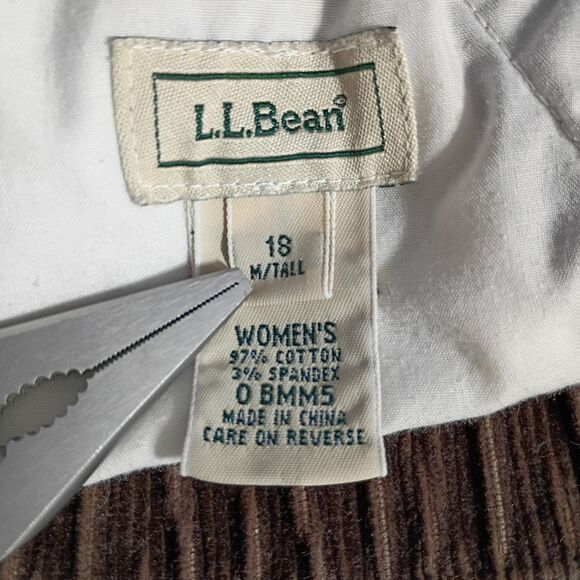 LL Bean Women's Chocolate Brown Corduroy Pants Elastic Waist 18 Tall Academia - Picture 5 of 8
